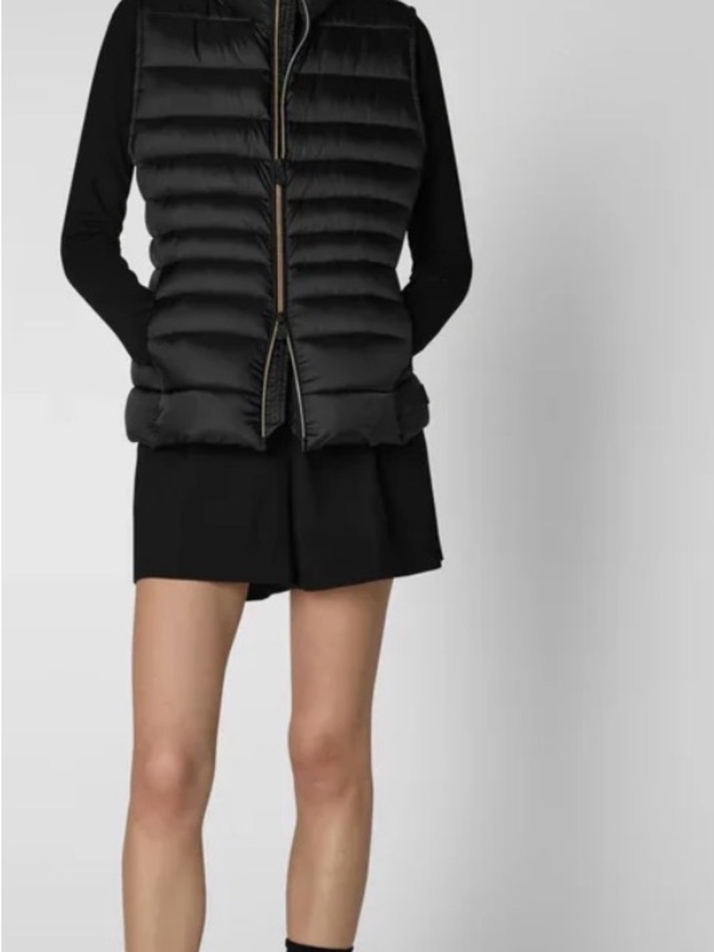 Women's Save The Duck Coral Quilted Vest in Black NWT (M)